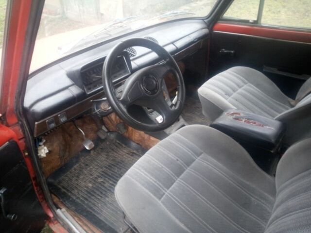 Красный ВАЗ 2101, объемом двигателя 1.3 л и пробегом 711 тыс. км за 356 $, фото 9 на Automoto.ua