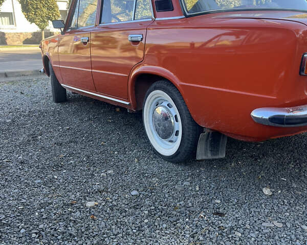 Красный ВАЗ 2101, объемом двигателя 1.2 л и пробегом 58 тыс. км за 4500 $, фото 32 на Automoto.ua