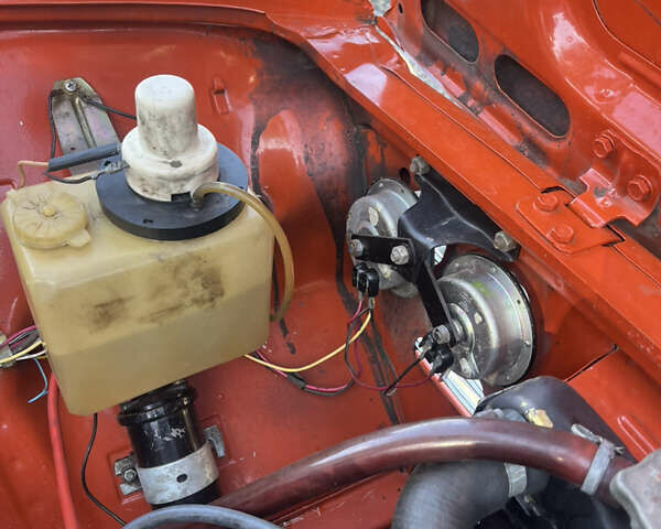 Красный ВАЗ 2101, объемом двигателя 1.2 л и пробегом 58 тыс. км за 4500 $, фото 24 на Automoto.ua