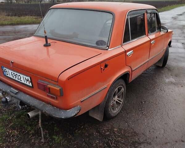 Красный ВАЗ 2101, объемом двигателя 1.3 л и пробегом 60 тыс. км за 592 $, фото 6 на Automoto.ua