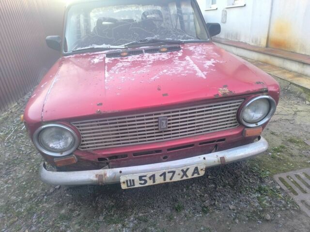 Красный ВАЗ 2101, объемом двигателя 1.2 л и пробегом 1000 тыс. км за 286 $, фото 2 на Automoto.ua