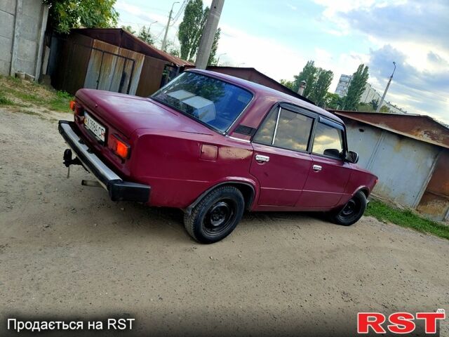 Красный ВАЗ 2101, объемом двигателя 1.3 л и пробегом 333 тыс. км за 500 $, фото 1 на Automoto.ua