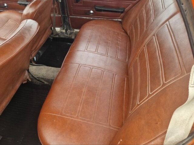 Красный ВАЗ 2101, объемом двигателя 1.3 л и пробегом 88 тыс. км за 550 $, фото 7 на Automoto.ua