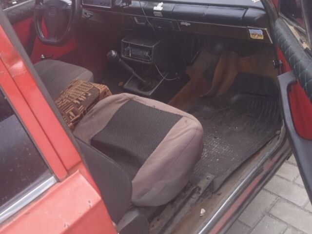 Красный ВАЗ 2101, объемом двигателя 0 л и пробегом 255 тыс. км за 480 $, фото 2 на Automoto.ua