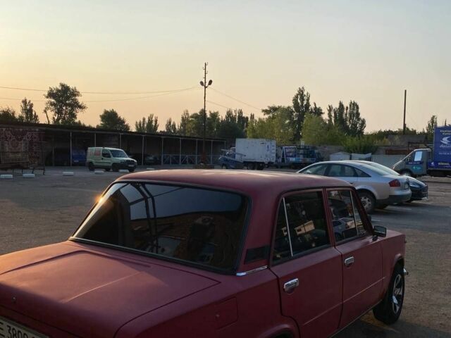 Красный ВАЗ 2101, объемом двигателя 1.2 л и пробегом 90 тыс. км за 750 $, фото 2 на Automoto.ua