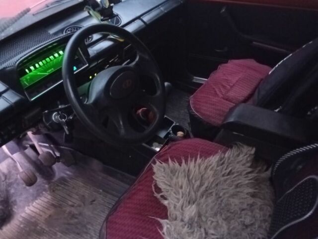 Красный ВАЗ 2101, объемом двигателя 1.2 л и пробегом 14 тыс. км за 596 $, фото 1 на Automoto.ua