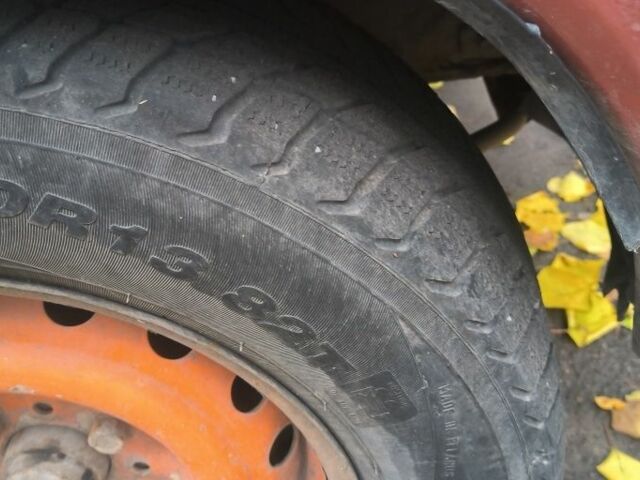 Красный ВАЗ 2101, объемом двигателя 1.6 л и пробегом 999 тыс. км за 191 $, фото 2 на Automoto.ua