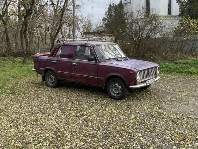 Красный ВАЗ 2101, объемом двигателя 0 л и пробегом 100 тыс. км за 405 $, фото 1 на Automoto.ua