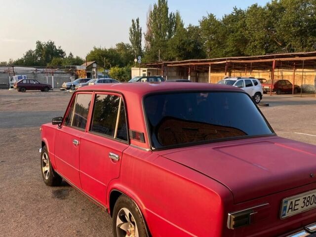 Красный ВАЗ 2101, объемом двигателя 1.2 л и пробегом 90 тыс. км за 750 $, фото 1 на Automoto.ua