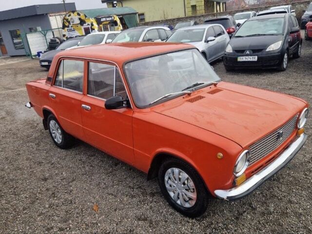 Красный ВАЗ 2101, объемом двигателя 1.3 л и пробегом 88 тыс. км за 550 $, фото 2 на Automoto.ua