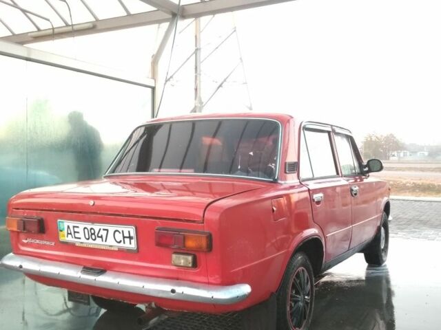 Красный ВАЗ 2101, объемом двигателя 1.2 л и пробегом 14 тыс. км за 596 $, фото 6 на Automoto.ua