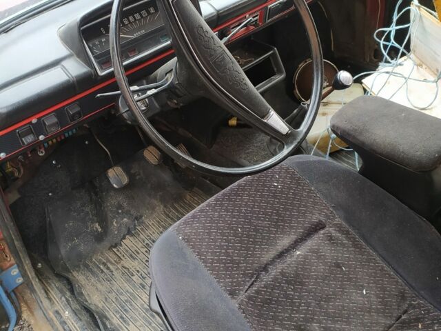 Червоний ВАЗ 2101, об'ємом двигуна 0 л та пробігом 90 тис. км за 296 $, фото 3 на Automoto.ua