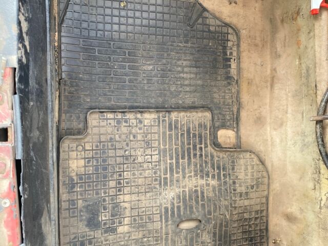 ВАЗ 2101 1983 в Николаеве на Automoto.ua Красный ВАЗ 2101, объемом двигателя 1.3 л и пробегом 3 тыс. км за 547 $, фото 3 на Automoto.ua