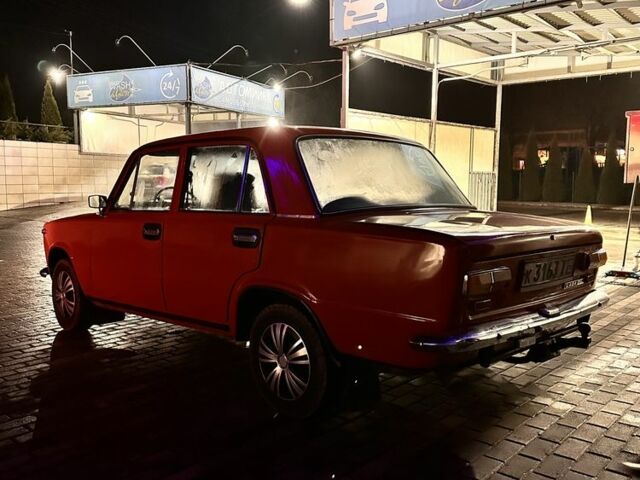 Красный ВАЗ 2101, объемом двигателя 1.2 л и пробегом 1000 тыс. км за 1000 $, фото 3 на Automoto.ua