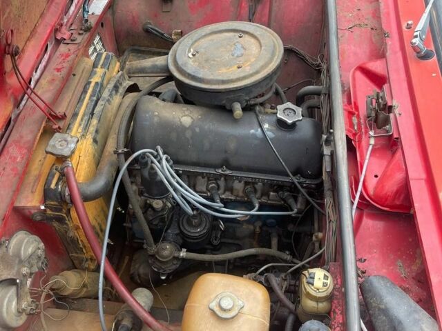 Красный ВАЗ 2101, объемом двигателя 1 л и пробегом 35 тыс. км за 596 $, фото 4 на Automoto.ua