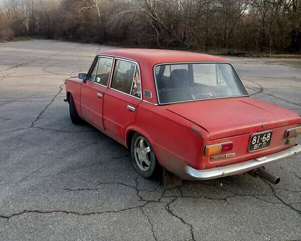 Красный ВАЗ 2101, объемом двигателя 1.5 л и пробегом 10 тыс. км за 1450 $, фото 3 на Automoto.ua