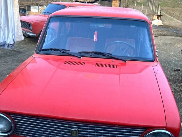 Красный ВАЗ 2101, объемом двигателя 1.5 л и пробегом 0 тыс. км за 720 $, фото 2 на Automoto.ua