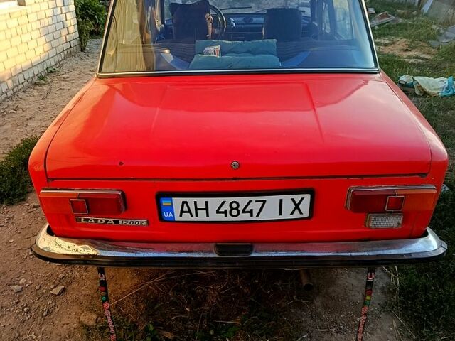 Красный ВАЗ 2101, объемом двигателя 1.2 л и пробегом 0 тыс. км за 750 $, фото 2 на Automoto.ua