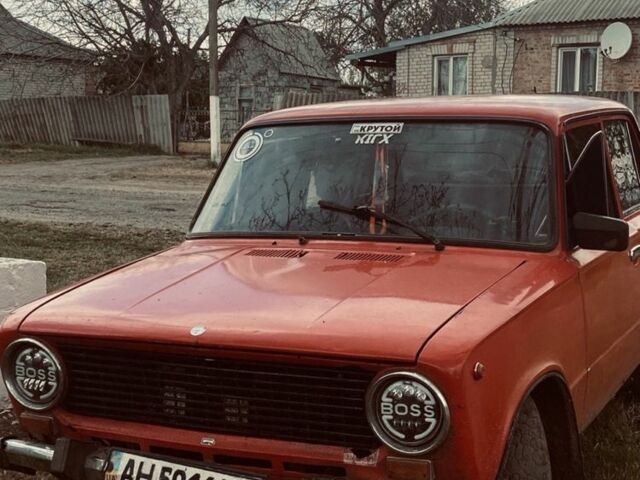 Красный ВАЗ 2101, объемом двигателя 1.6 л и пробегом 2 тыс. км за 592 $, фото 6 на Automoto.ua