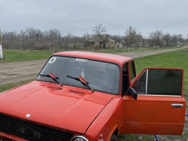 Красный ВАЗ 2101, объемом двигателя 1.6 л и пробегом 2 тыс. км за 592 $, фото 2 на Automoto.ua