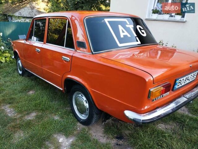 Червоний ВАЗ 2101, об'ємом двигуна 1.2 л та пробігом 70 тис. км за 1350 $, фото 21 на Automoto.ua