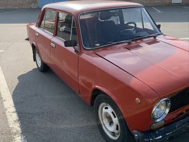 Червоний ВАЗ 2101, об'ємом двигуна 1.2 л та пробігом 50 тис. км за 520 $, фото 1 на Automoto.ua