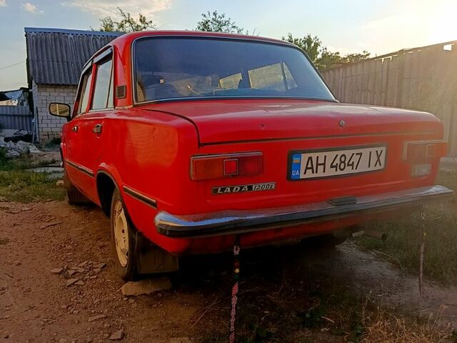 Красный ВАЗ 2101, объемом двигателя 1.2 л и пробегом 0 тыс. км за 750 $, фото 3 на Automoto.ua