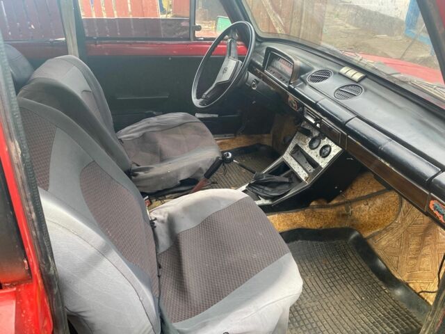 ВАЗ 2101 1983 в Николаеве на Automoto.ua Красный ВАЗ 2101, объемом двигателя 1.3 л и пробегом 3 тыс. км за 547 $, фото 5 на Automoto.ua