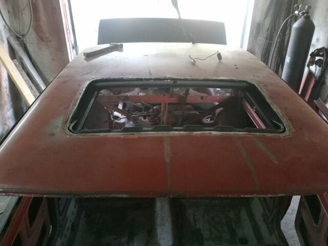 Красный ВАЗ 2101, объемом двигателя 0 л и пробегом 1 тыс. км за 2000 $, фото 1 на Automoto.ua