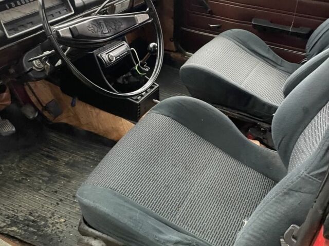 Красный ВАЗ 2101, объемом двигателя 1.3 л и пробегом 3 тыс. км за 599 $, фото 3 на Automoto.ua