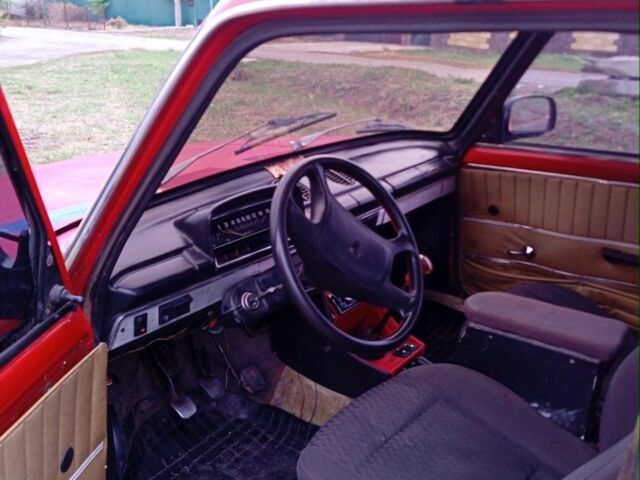 Красный ВАЗ 2101, объемом двигателя 1.3 л и пробегом 111 тыс. км за 450 $, фото 4 на Automoto.ua