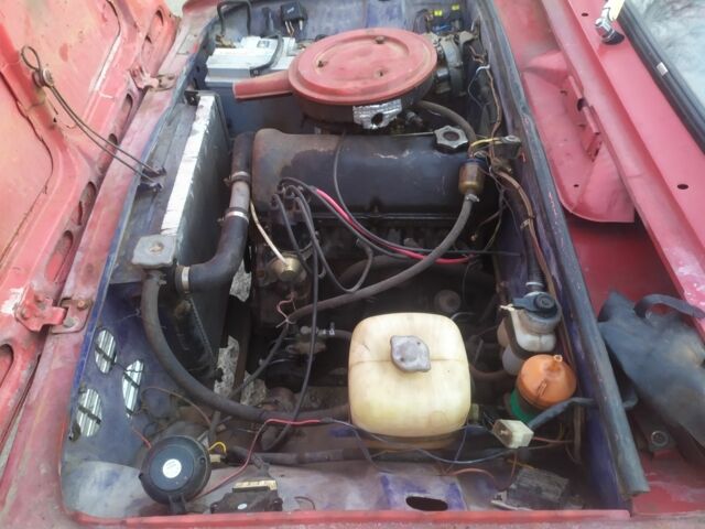 Красный ВАЗ 2101, объемом двигателя 0 л и пробегом 1000 тыс. км за 403 $, фото 4 на Automoto.ua