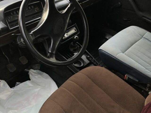 Красный ВАЗ 2101, объемом двигателя 1.3 л и пробегом 1 тыс. км за 310 $, фото 2 на Automoto.ua