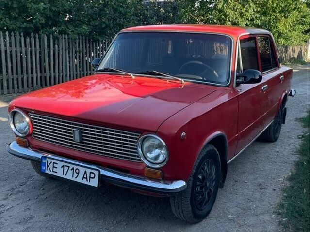 Красный ВАЗ 2101, объемом двигателя 1.2 л и пробегом 40 тыс. км за 800 $, фото 7 на Automoto.ua