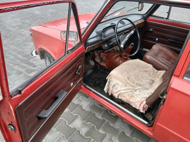 Красный ВАЗ 2101, объемом двигателя 1.3 л и пробегом 40 тыс. км за 640 $, фото 4 на Automoto.ua