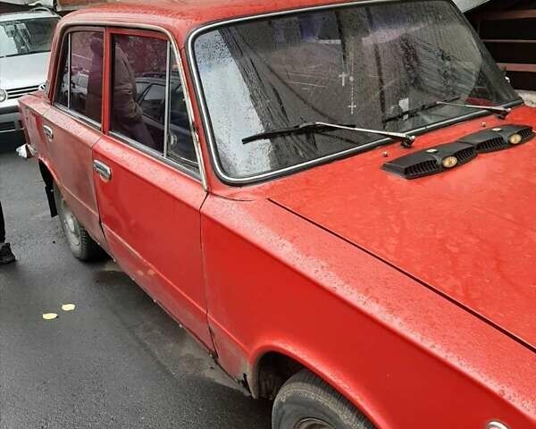 Красный ВАЗ 2101, объемом двигателя 1.2 л и пробегом 60 тыс. км за 500 $, фото 3 на Automoto.ua