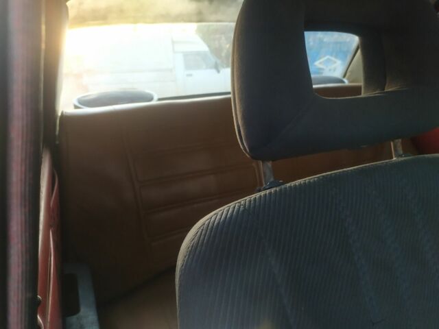 Красный ВАЗ 2101, объемом двигателя 0 л и пробегом 1000 тыс. км за 403 $, фото 6 на Automoto.ua