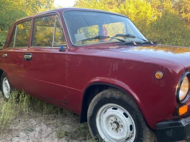 Красный ВАЗ 2101, объемом двигателя 1.3 л и пробегом 2 тыс. км за 437 $, фото 1 на Automoto.ua