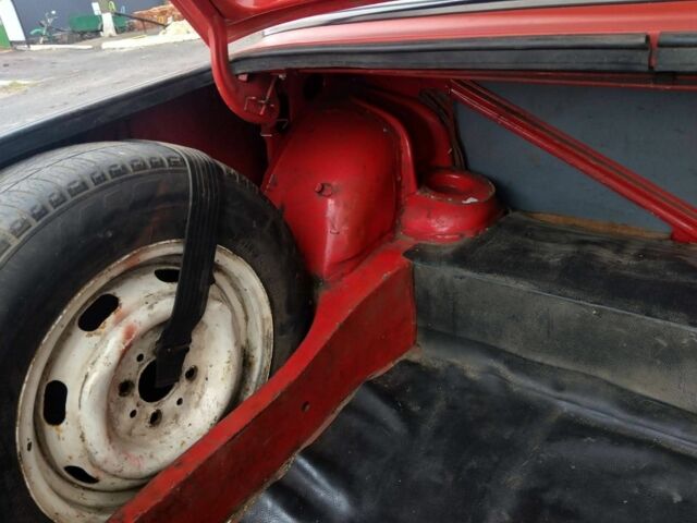 ВАЗ 2101 1985 в Новоукраинке на Automoto.ua Красный ВАЗ 2101, объемом двигателя 0 л и пробегом 150 тыс. км за 486 $, фото 5 на Automoto.ua