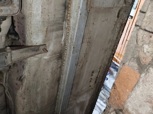 Красный ВАЗ 2101, объемом двигателя 0 л и пробегом 142 тыс. км за 356 $, фото 5 на Automoto.ua