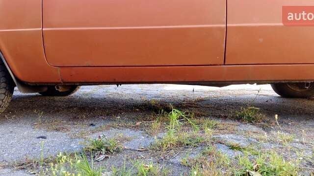 Красный ВАЗ 2101, объемом двигателя 1.2 л и пробегом 200 тыс. км за 950 $, фото 6 на Automoto.ua