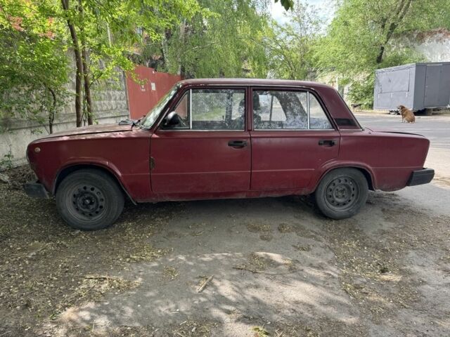 Красный ВАЗ 2101, объемом двигателя 1.3 л и пробегом 150 тыс. км за 400 $, фото 4 на Automoto.ua