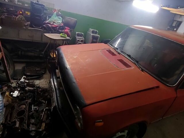 Красный ВАЗ 2101, объемом двигателя 1.3 л и пробегом 710 тыс. км за 500 $, фото 2 на Automoto.ua