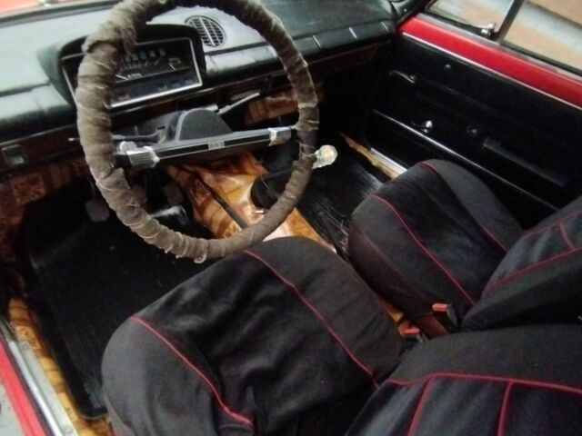 ВАЗ 2101 1985 в Новоукраинке на Automoto.ua Красный ВАЗ 2101, объемом двигателя 0 л и пробегом 150 тыс. км за 486 $, фото 3 на Automoto.ua