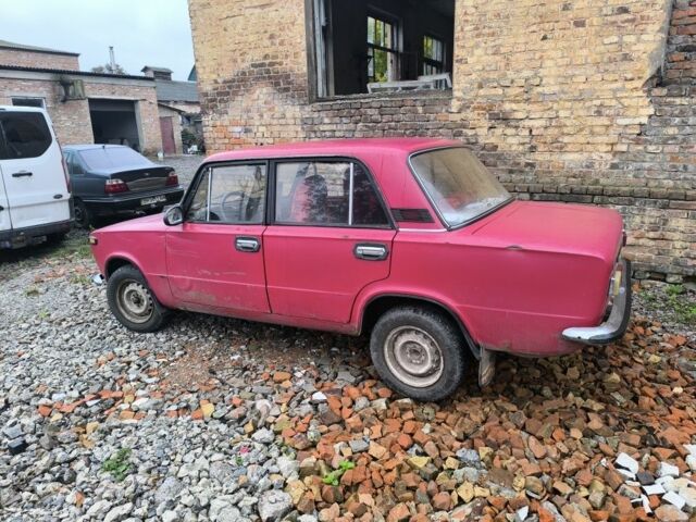Червоний ВАЗ 2101, об'ємом двигуна 0 л та пробігом 800 тис. км за 238 $, фото 1 на Automoto.ua