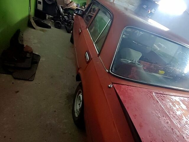 Красный ВАЗ 2101, объемом двигателя 1.3 л и пробегом 710 тыс. км за 500 $, фото 3 на Automoto.ua