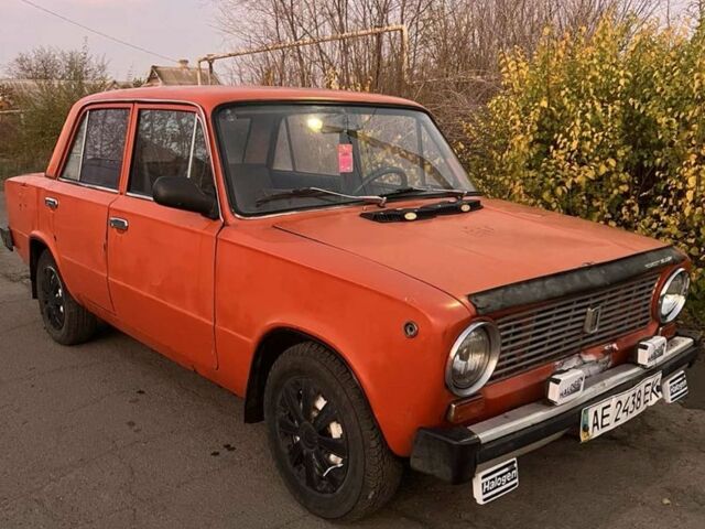 Красный ВАЗ 2101, объемом двигателя 1.2 л и пробегом 1 тыс. км за 382 $, фото 6 на Automoto.ua
