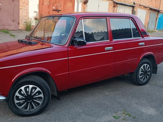 Красный ВАЗ 2101, объемом двигателя 1.2 л и пробегом 185 тыс. км за 850 $, фото 2 на Automoto.ua