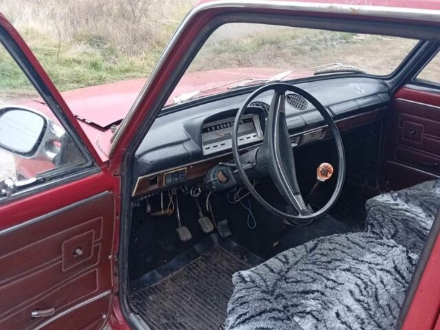 Красный ВАЗ 2101, объемом двигателя 1 л и пробегом 1000 тыс. км за 357 $, фото 7 на Automoto.ua