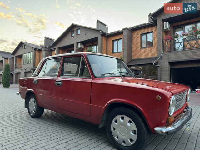 Красный ВАЗ 2101, объемом двигателя 1.3 л и пробегом 42 тыс. км за 950 $, фото 7 на Automoto.ua